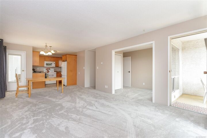 Property Photo:  1725 Cedar Hill Cross Rd #309  BC V8P 2P8 