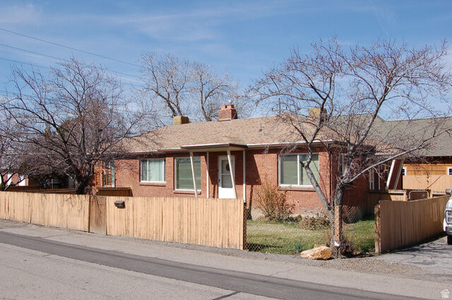 Property Photo:  2307 E 3225 S  UT 84109 
