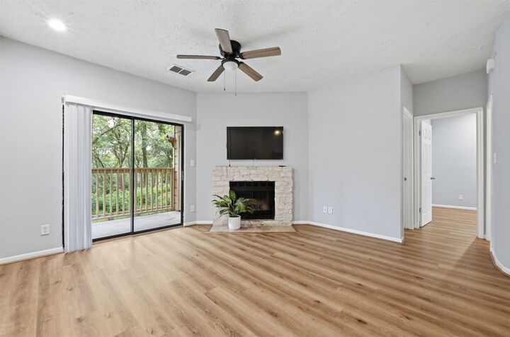 Property Photo:  1013 Chestnut Street B1  TX 78666 