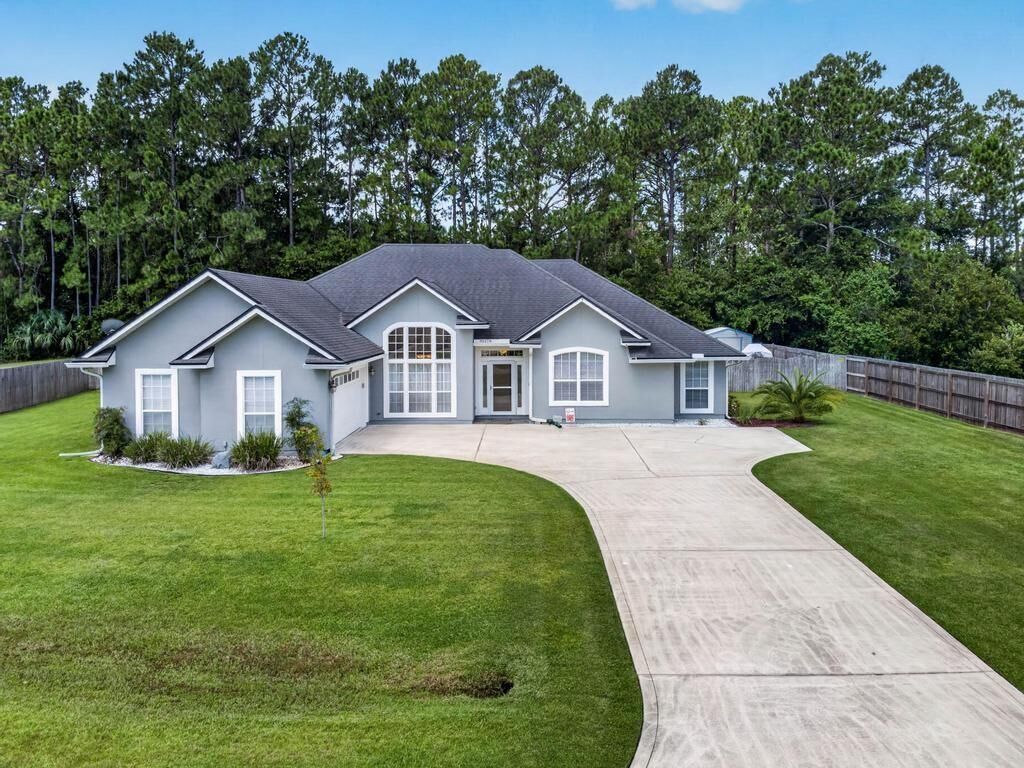 Property Photo: 95179 Greenberry Road FL 32034