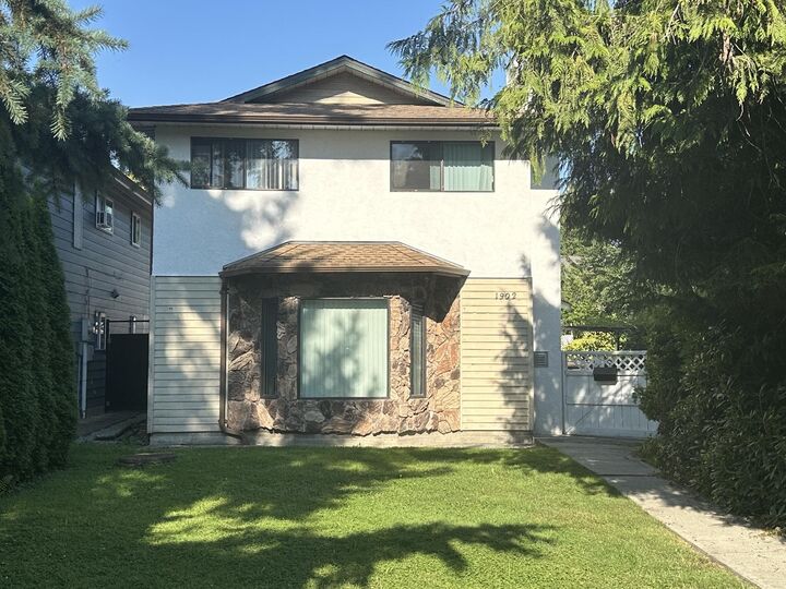 Property Photo: 1902 Taylor Street BC V3C 4S4