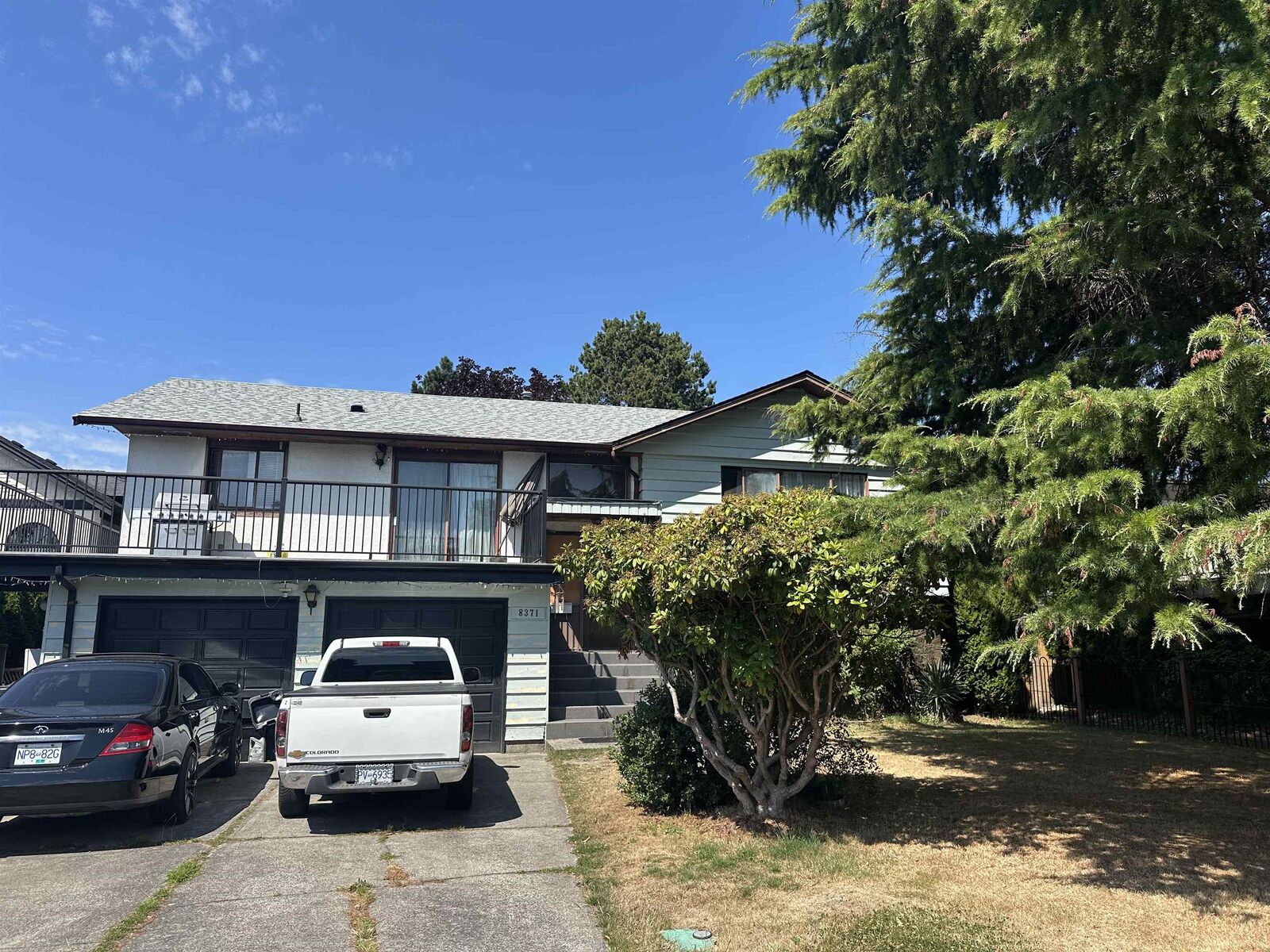 Property Photo: 8371 Lunen Road BC V6Y 2X1