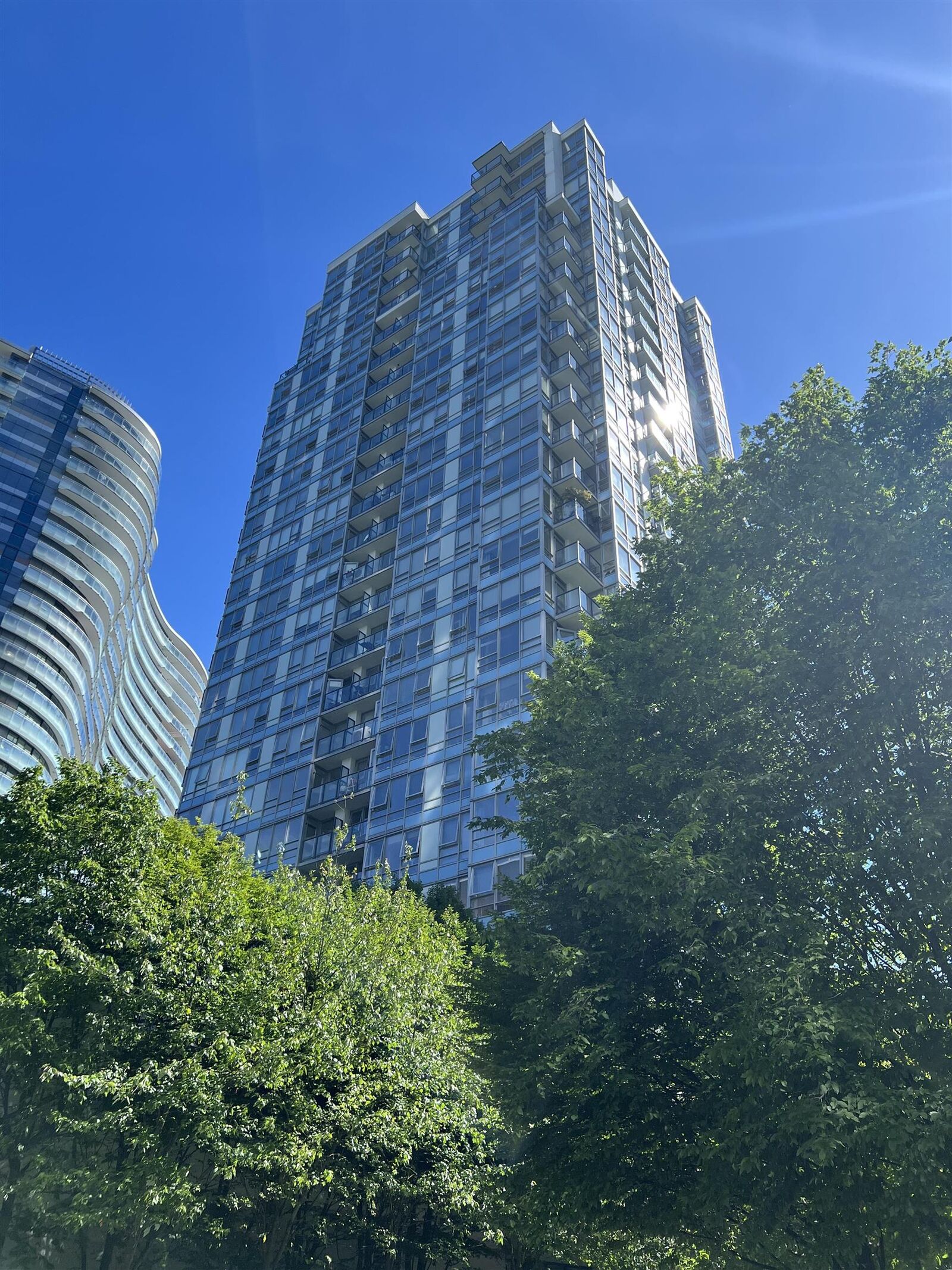 Property Photo:  939 Expo Boulevard 1707  BC V6Z 3G7 