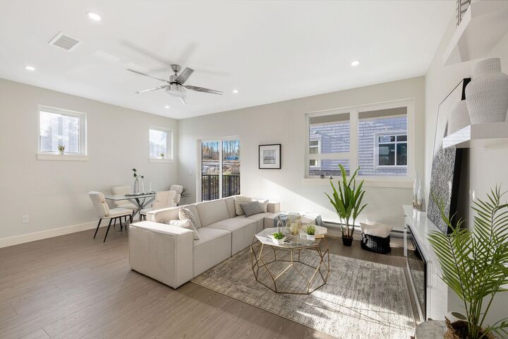 14391 61A Avenue 9 — photo 1