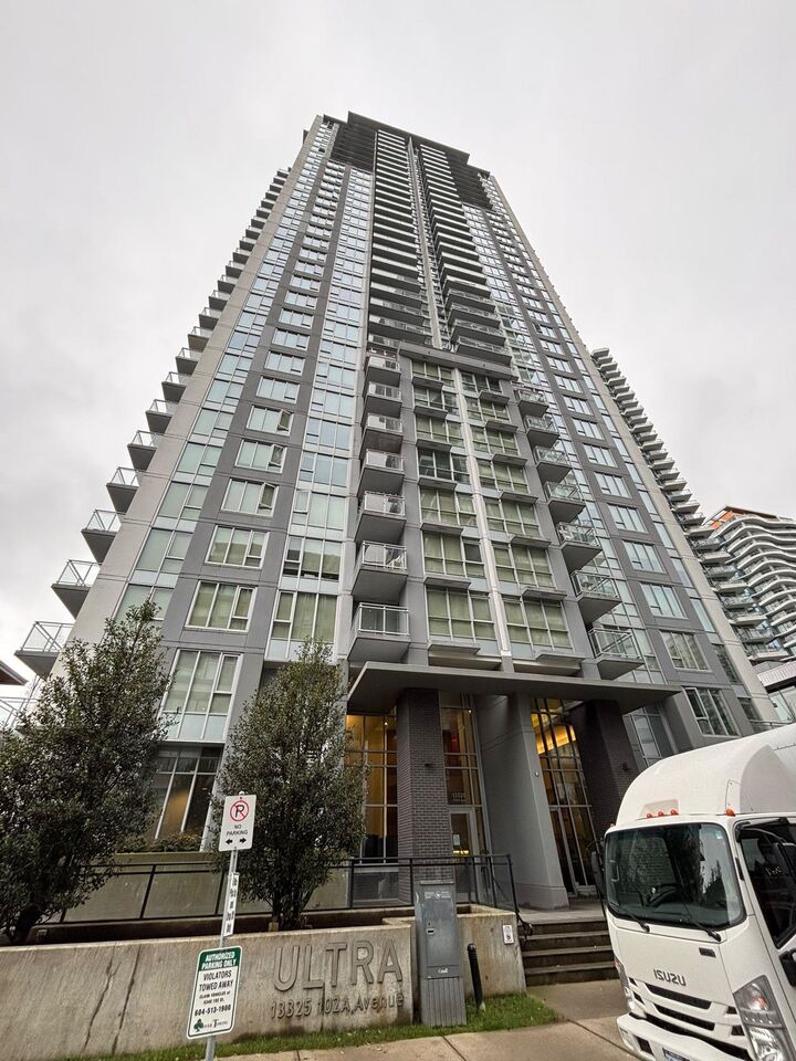 13325 102A Avenue 1103 — photo 1