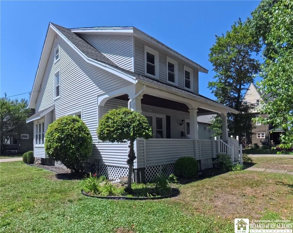 Property Photo:  8 Fullerton Avenue  NY 14701 