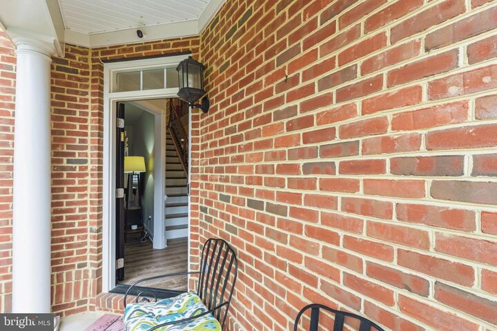 Property Photo:  41834 Bristow Manor Drive  VA 20148 
