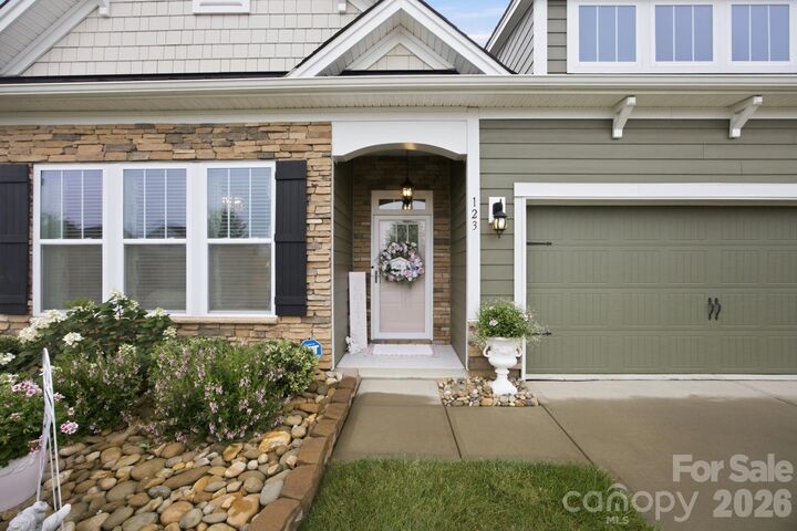 Property Photo:  123 Cup Chase Drive  NC 28115 