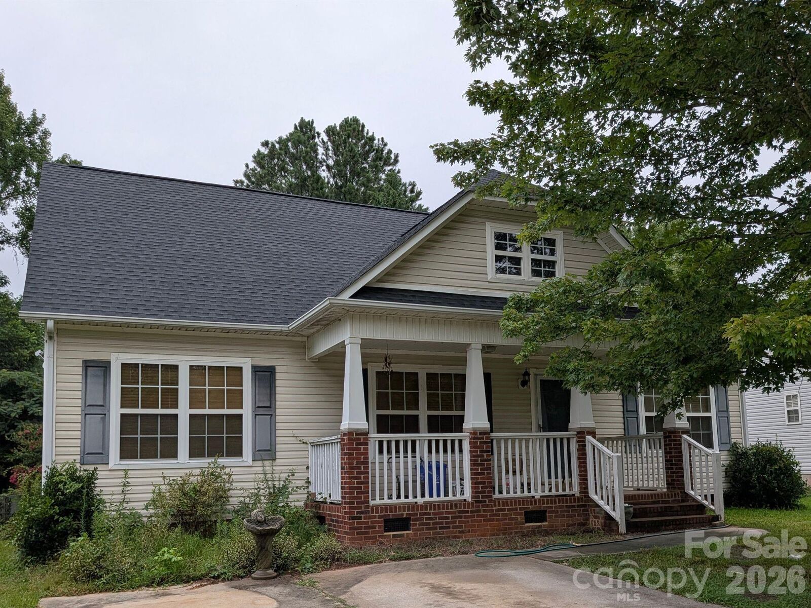 Property Photo:  2030 Mallard Creek Drive 6  SC 29732 