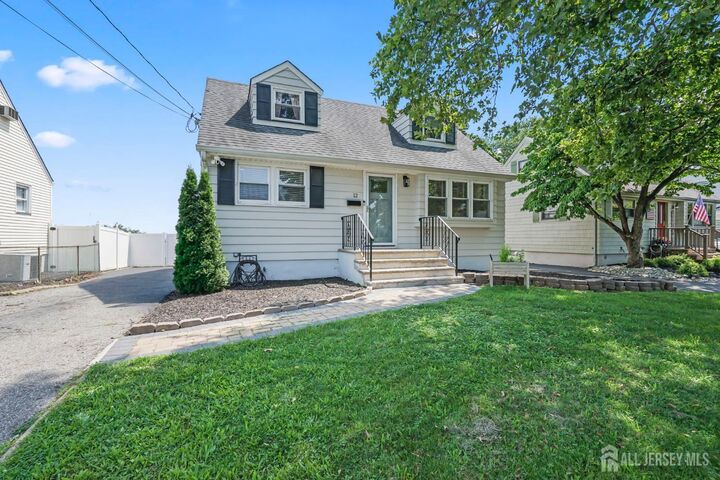 Property Photo:  12 Evelyn Terrace  NJ 08879 