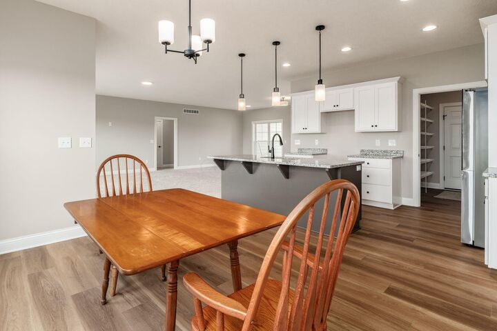 Property Photo: 5819 Basil Western NW Road OH 43112