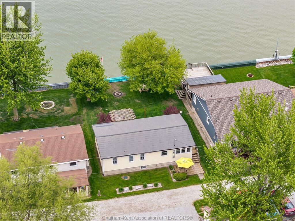 Property Photo: 14270 Crystal Beach Road ON N0R 1N0