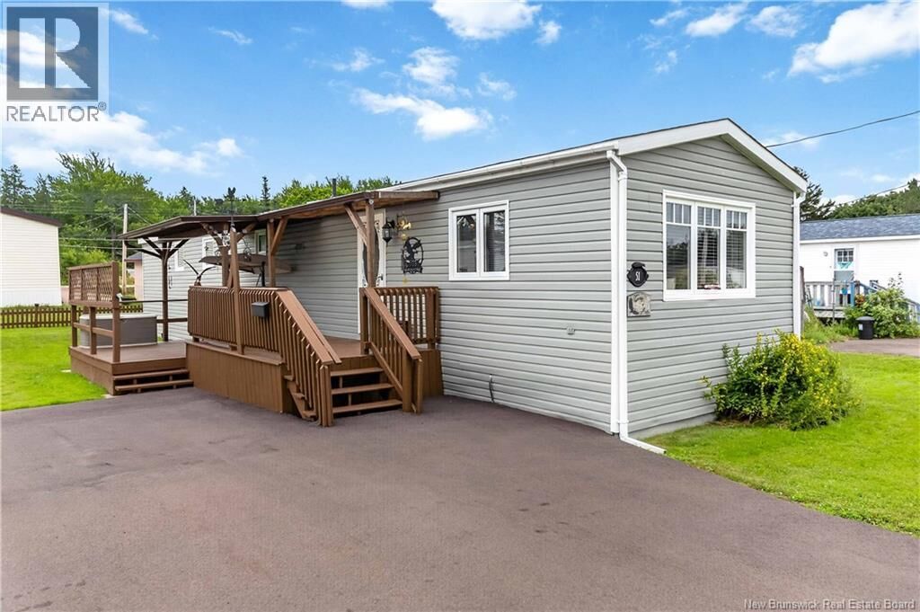 Property Photo:  51 Biddington Avenue  NB E1H 1B9 