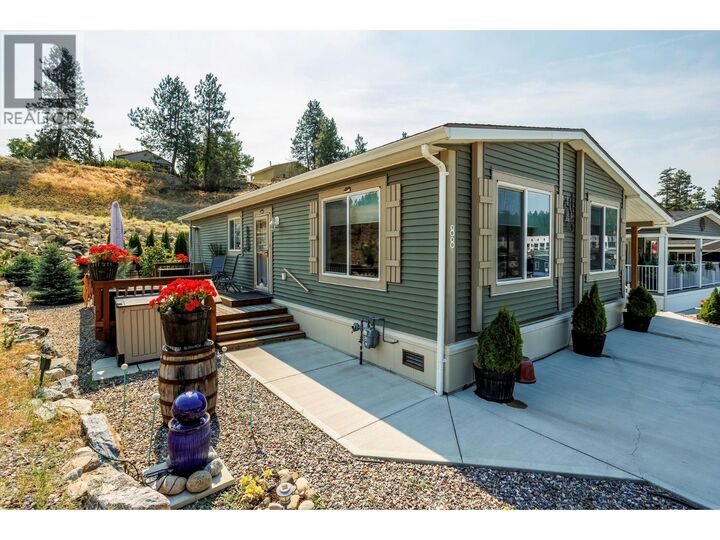 Property Photo: 1835 Nancee Way Court 88 BC V1Z 4C1