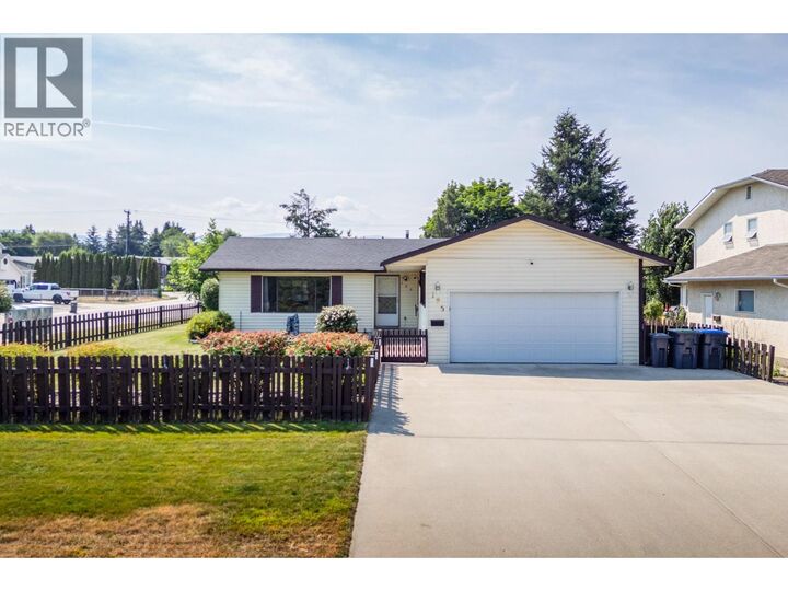 195 Felix Road — photo 1