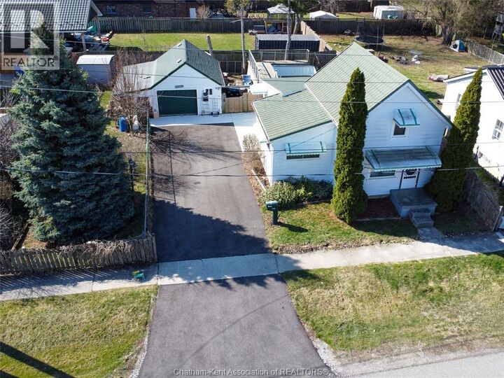 145 Jeanne Street — photo 1