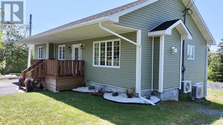 Property Photo:  6 Forest Road  NL A0B 1K0 