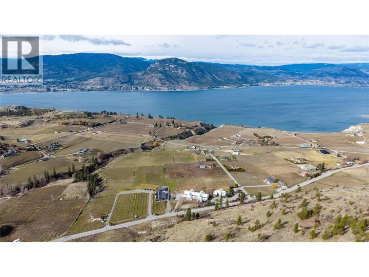 880 Naramata Road — photo 1