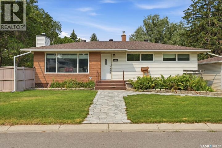Property Photo: 144 Orchard Crescent SK S4S 5B6