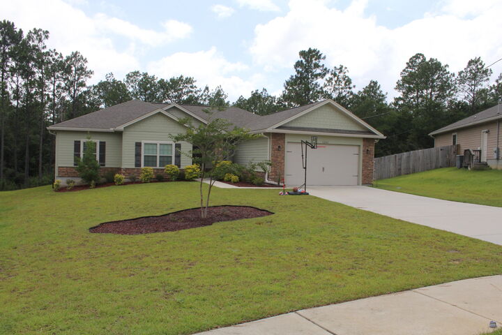 Property Photo:  6200 Timberland Ridge Drive  FL 32539 