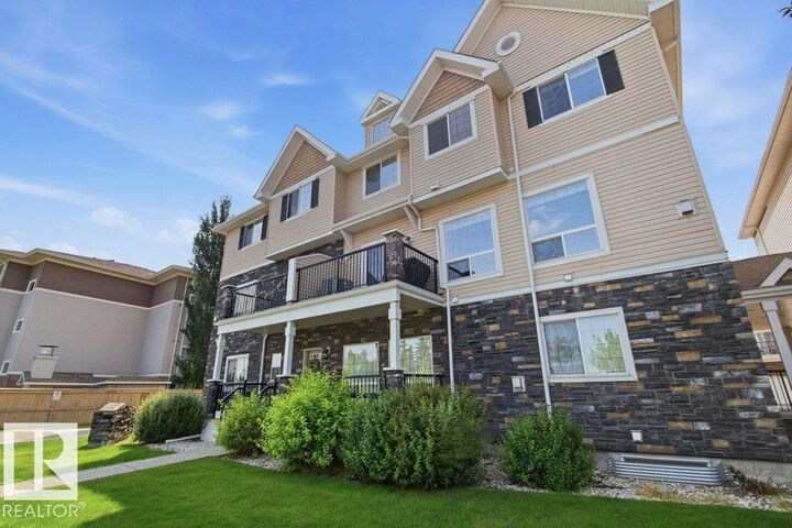 Property Photo:  7293 South Terwillegar Drive NW 17  AB T6R 0N5 