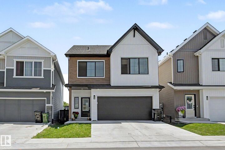905 172 Street SW 12 — photo 1