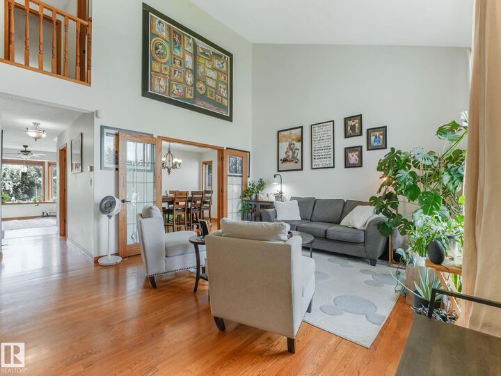 Property Photo: 2824 37 Street NW AB T6L 6G4