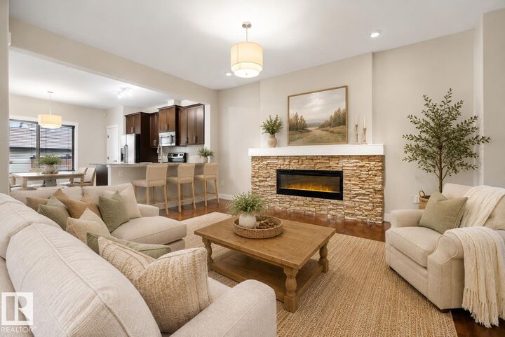 Property Photo: 23 Greenbury Boulevard AB T7X 0M1