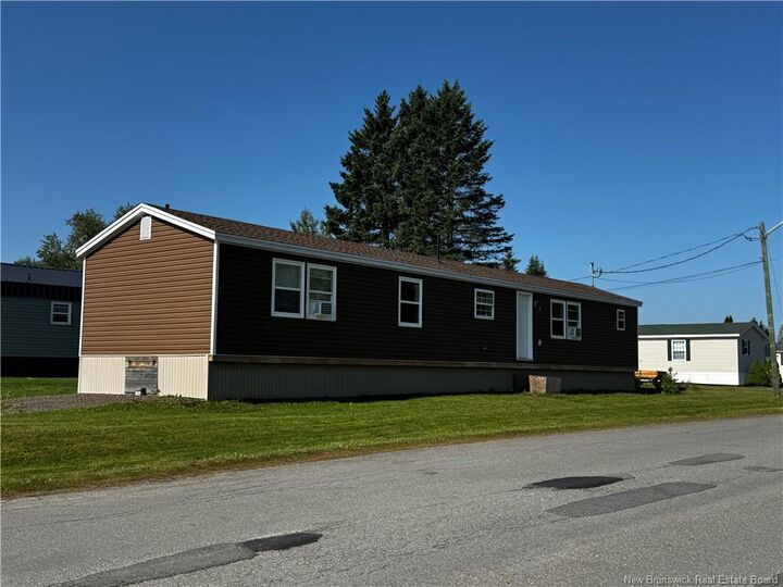Property Photo:  2 Leafwood Crescent  NB E3B 6N7 