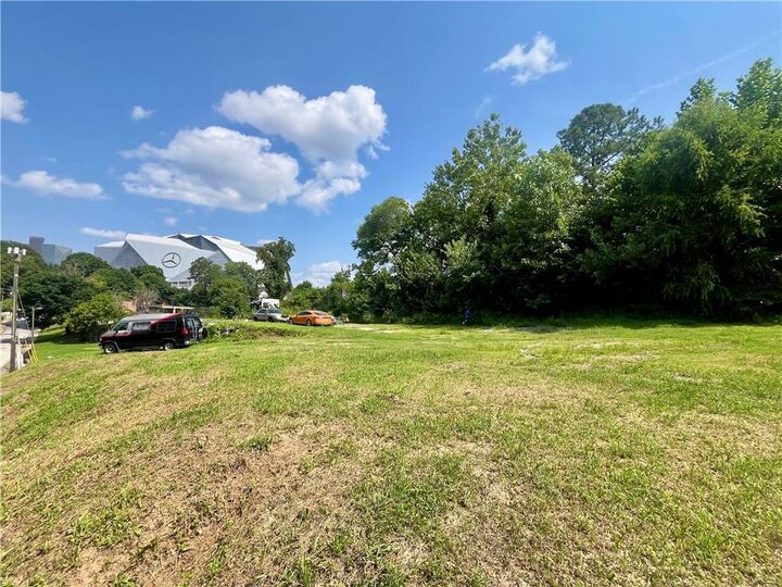 Property Photo: 598 Rhodes Street NW GA 30314