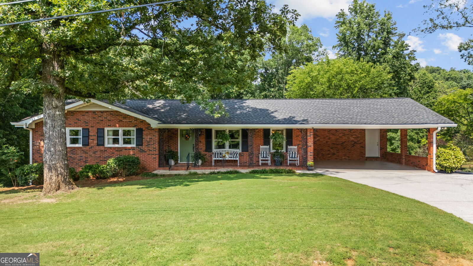 Property Photo:  243 New Hermitage Road NE  GA 30161 