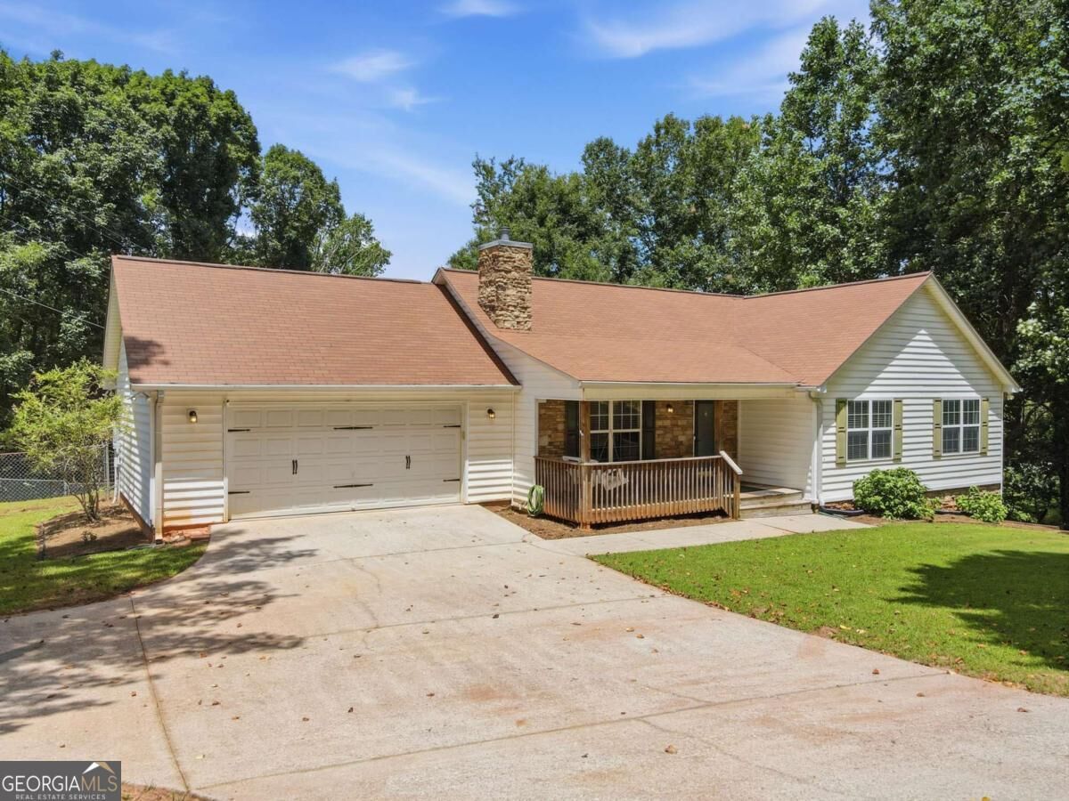 Property Photo: 309 Barney Fields Road GA 30533