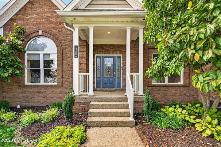 Property Photo:  13506 Oliver Station Ct  KY 40245 