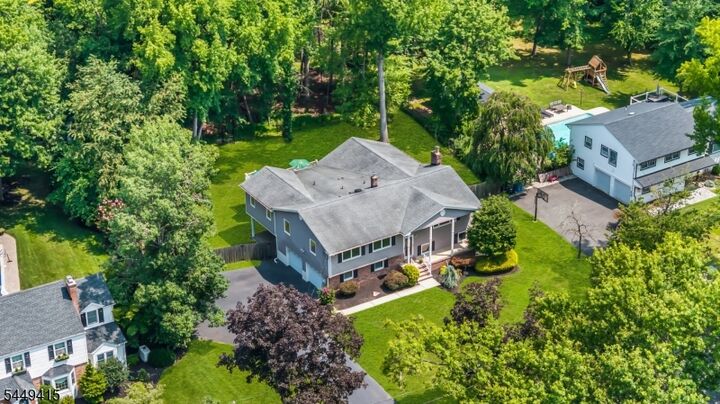 Property Photo:  1245 Sunnyfield Ln  NJ 07076 