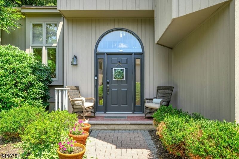 Property Photo: 14 Robinhood Dr NJ 07046