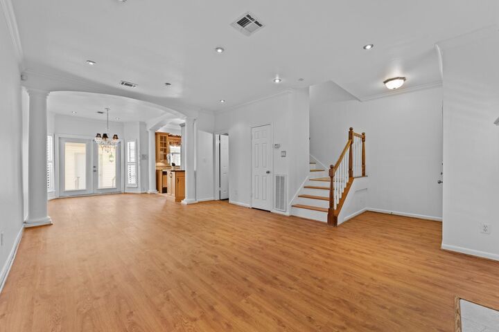 Property Photo:  3300 Bellefontaine Street 42  TX 77025 