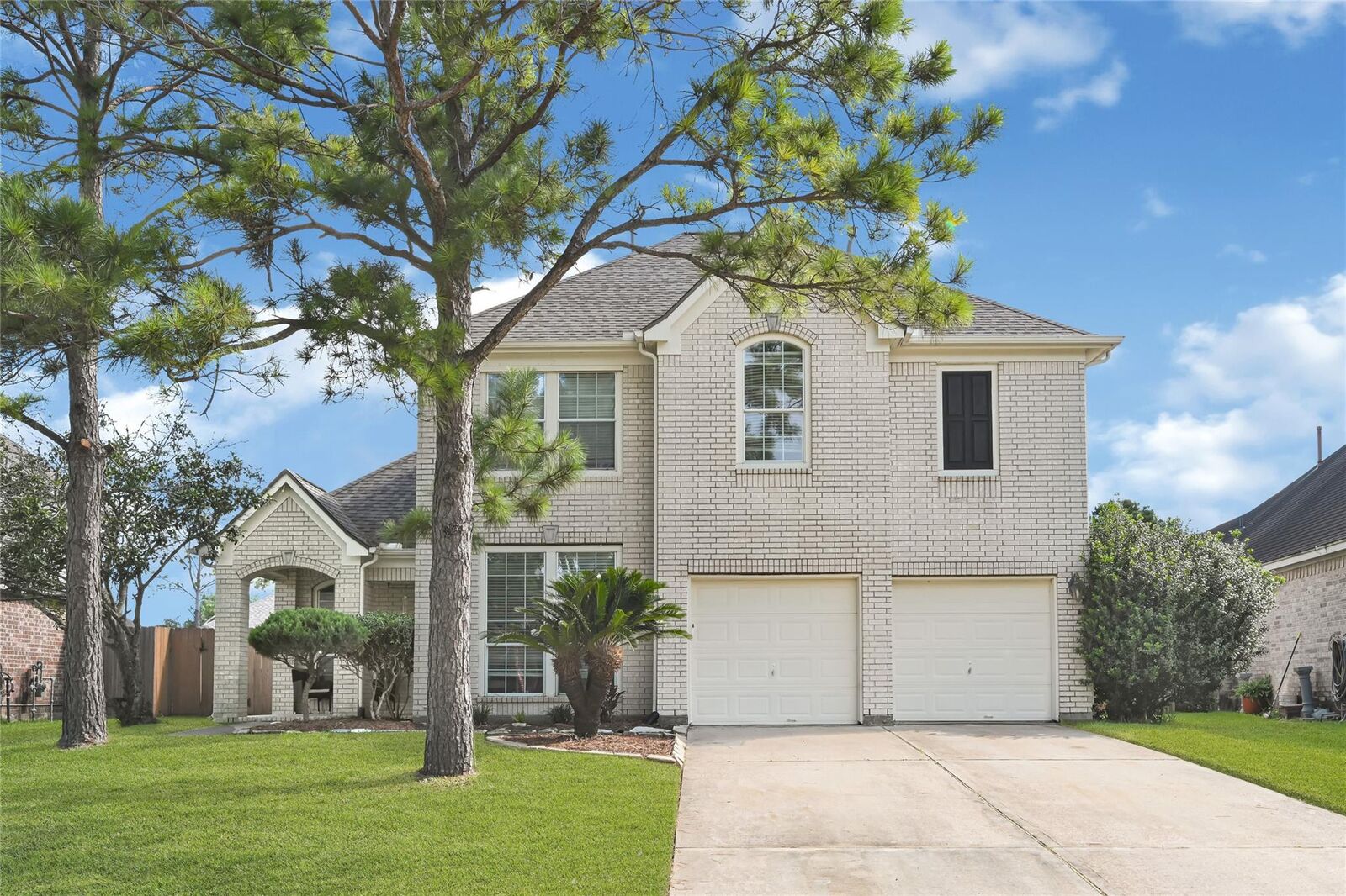 Property Photo:  4420 Canonsburg  TX 77573 