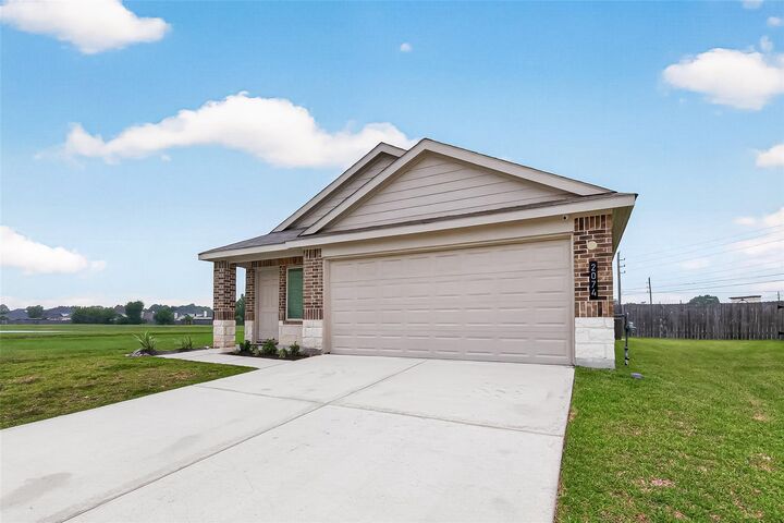 Property Photo:  2074 Legacy Hills Drive  TX 77067 