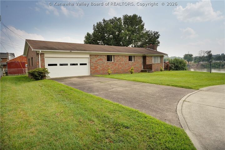 Property Photo: 2 Reeves Drive WV 25143