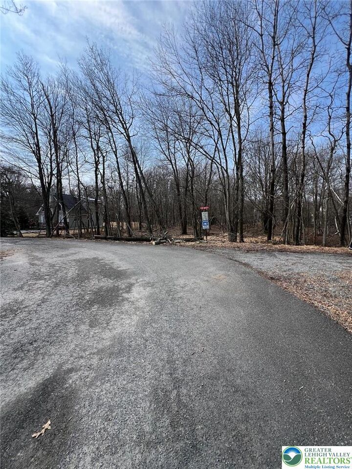 Property Photo:  223 Tapuco Drive  PA 18210 