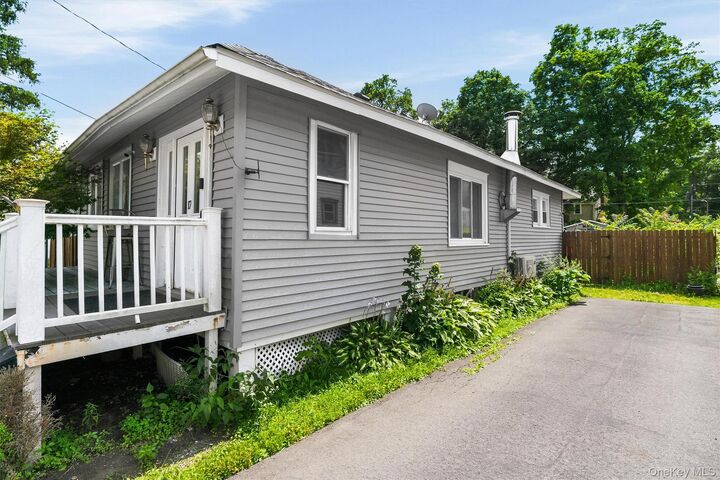 Property Photo: 17 Lincoln Street NY 12428