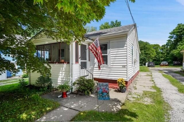 Property Photo:  132 Oregon Road  NY 10567 