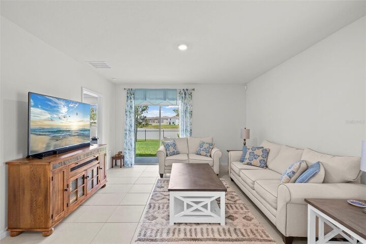 Property Photo:  10914 Penny Gale Loop  FL 33576 