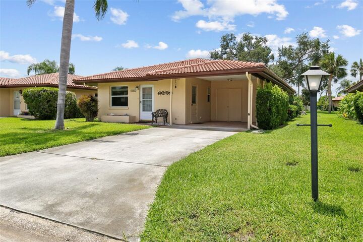 Property Photo:  3210 Cambridge Avenue  FL 34207 
