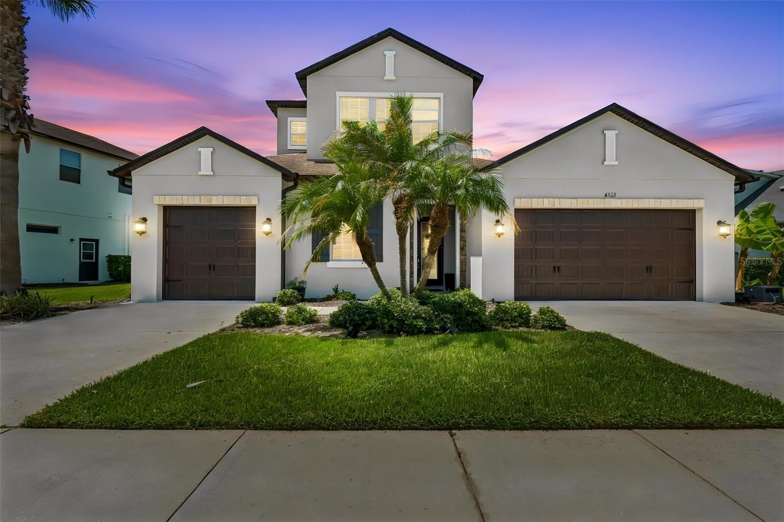 Property Photo:  4123 Windcrest Drive  FL 33544 