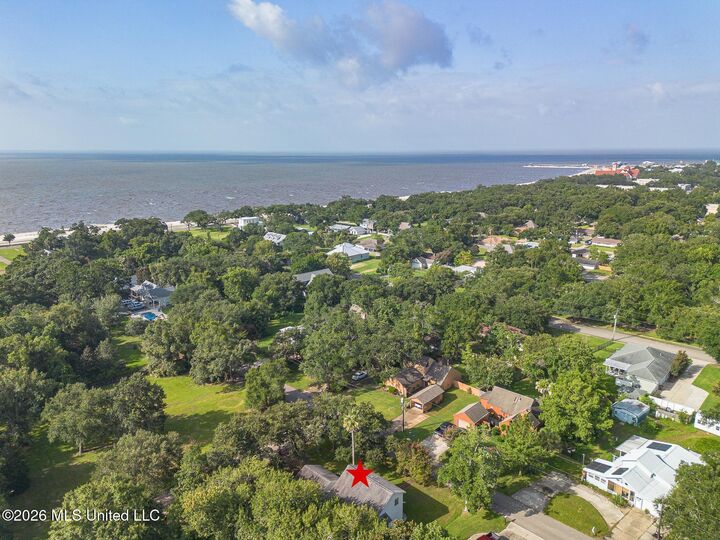 Property Photo:  109 S Wright Avenue  MS 39560 