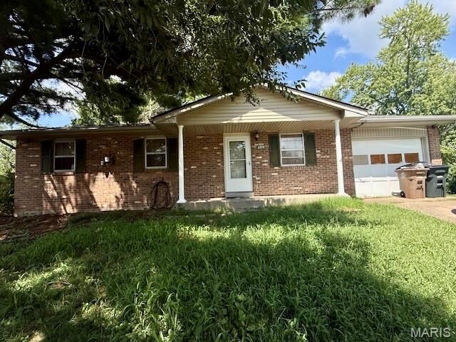 Property Photo:  2714 Luce Street  MO 63701 