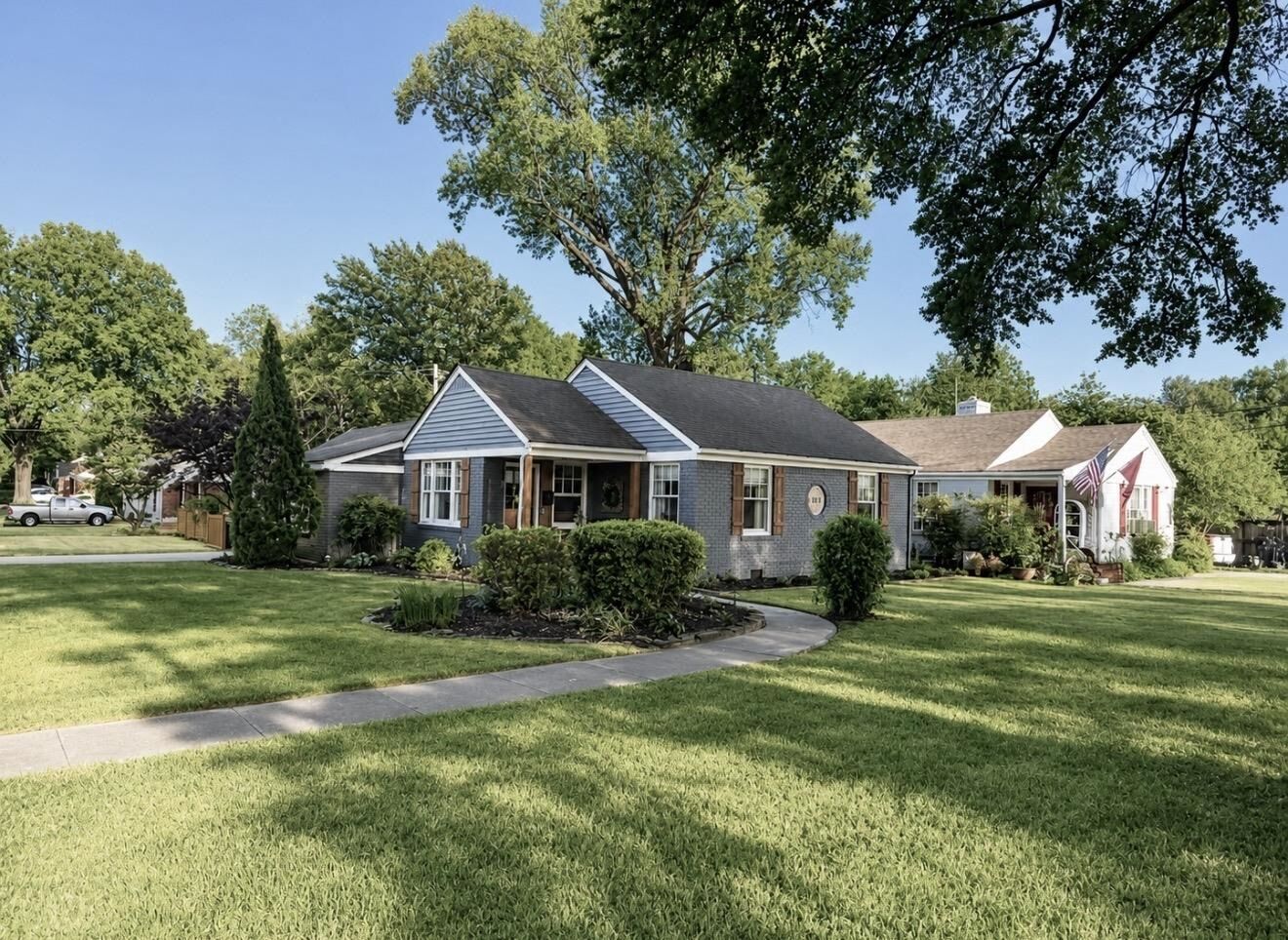 Property Photo:  418 N Highland St  TN 38122 