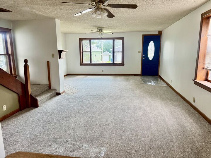 Property Photo: 1521 1st Street IL 61354