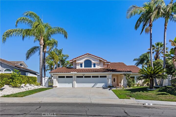 Property Photo:  20 Sand Pointe  CA 92677 